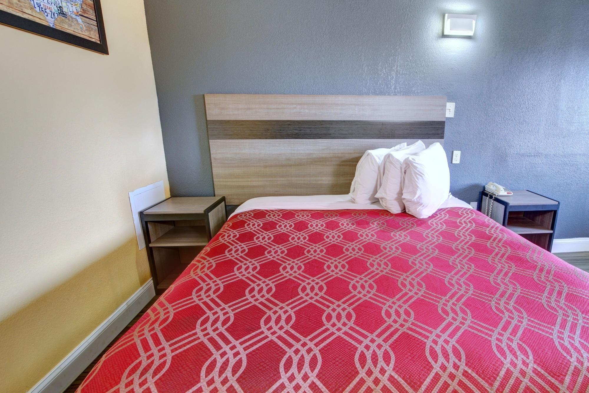 Econo Lodge At Military Circle Norfolk Bagian luar foto